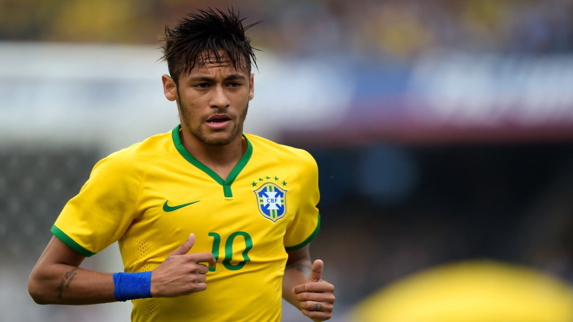 新兴足球场馆建设热潮推动城市面貌升级,新增足球场